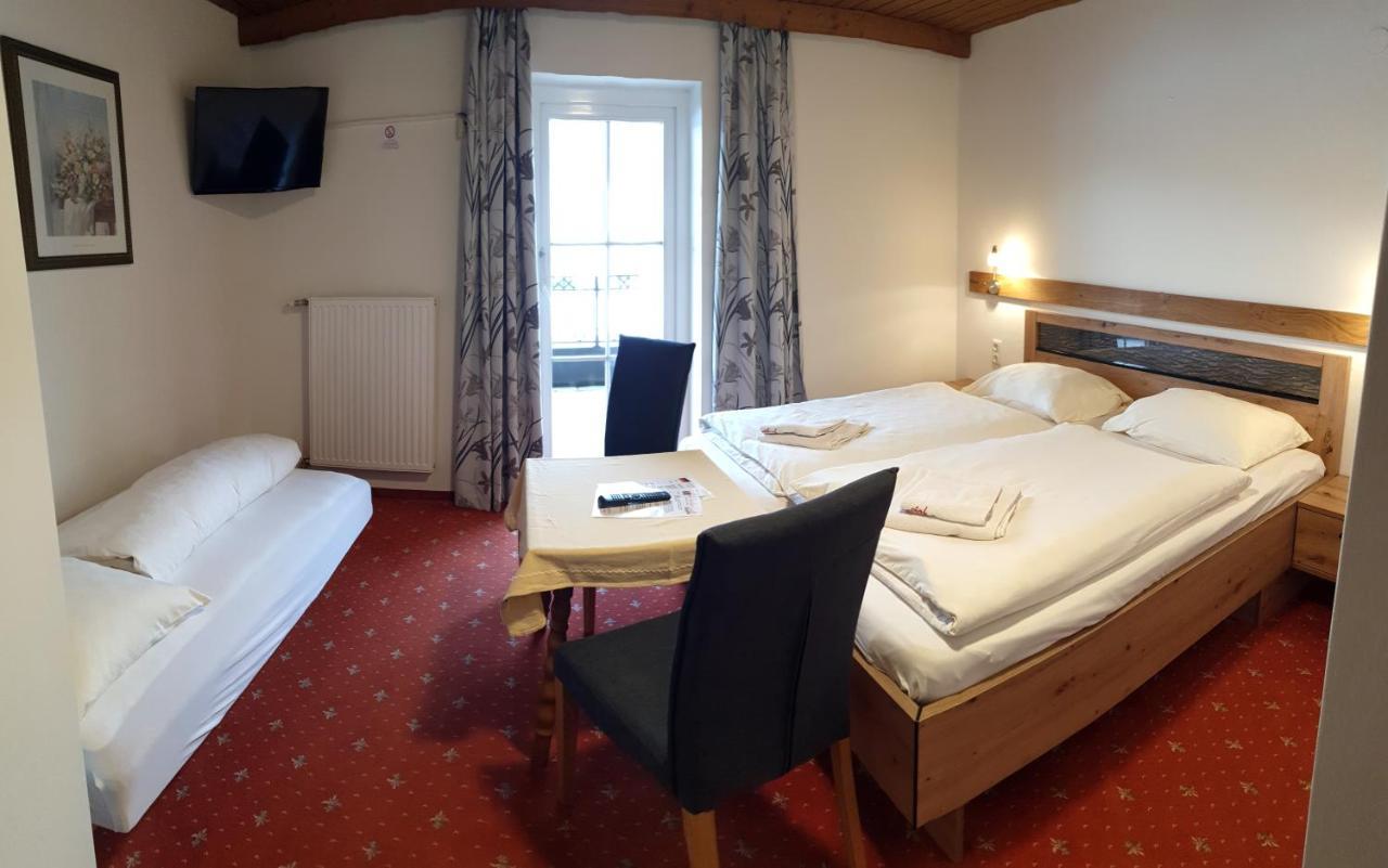 Landgasthof Hotel Zehenthof Пфаррверфен Экстерьер фото
